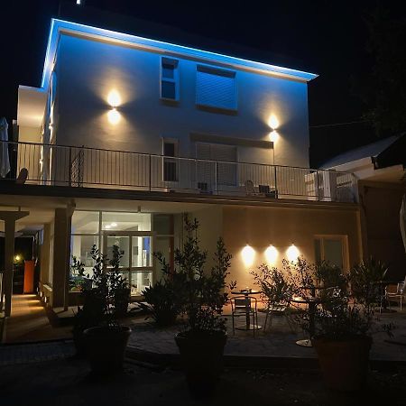 Acquaviva Experience B&B San Vincenzo Exterior foto